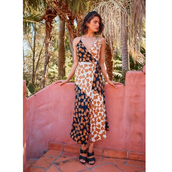 MinkPink Nour Cami Wrap Midi Maxi Dress Sleeveless Slit Coastal Light Sexy Funky - Picture 4 of 12
